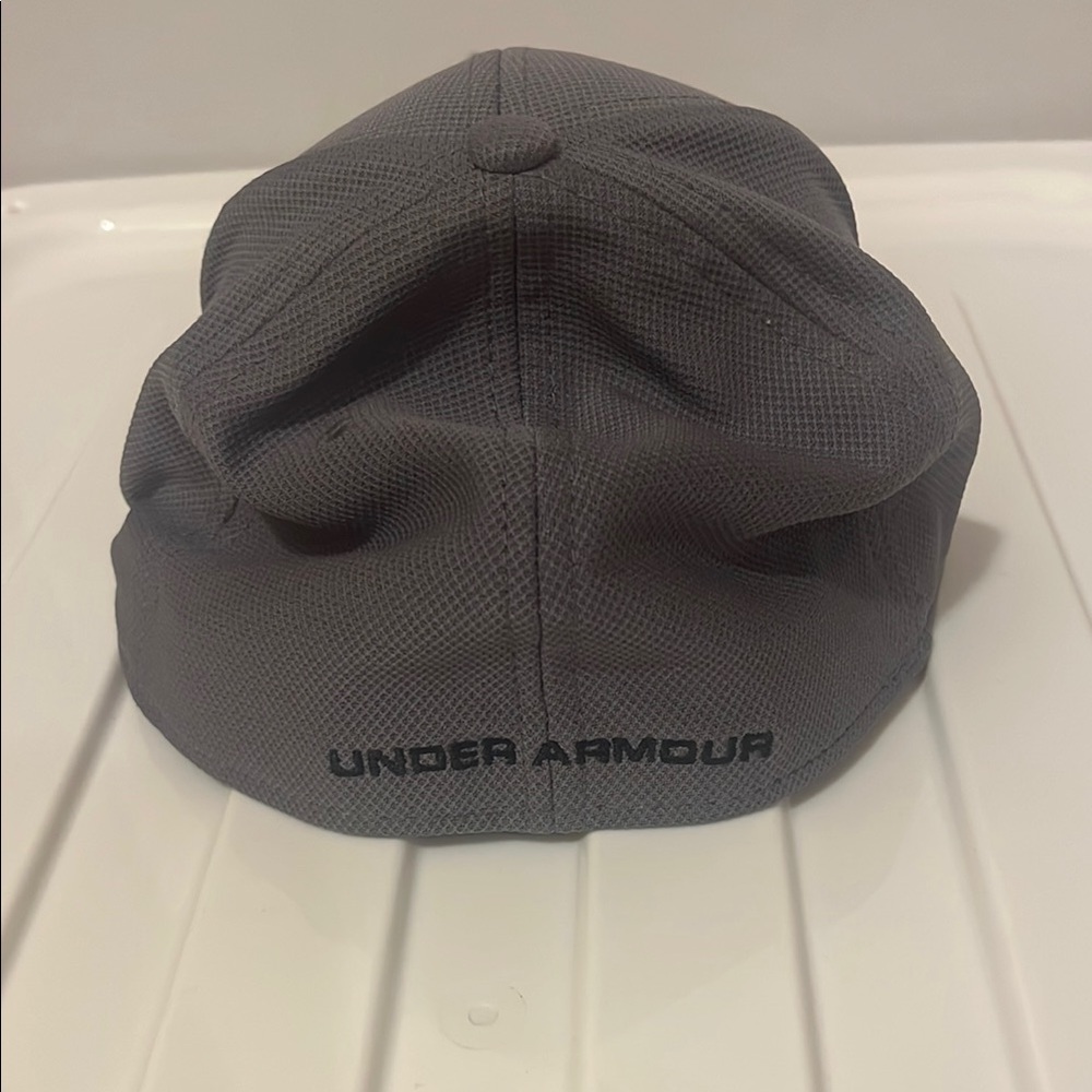 Under Armour Dark Gray Cap - Picture 3 of 5
